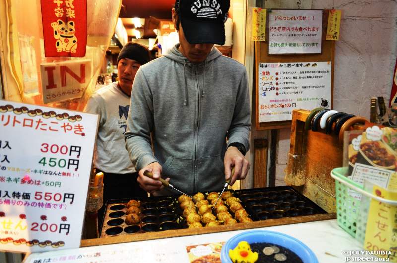 Osaka street food Takoyaki