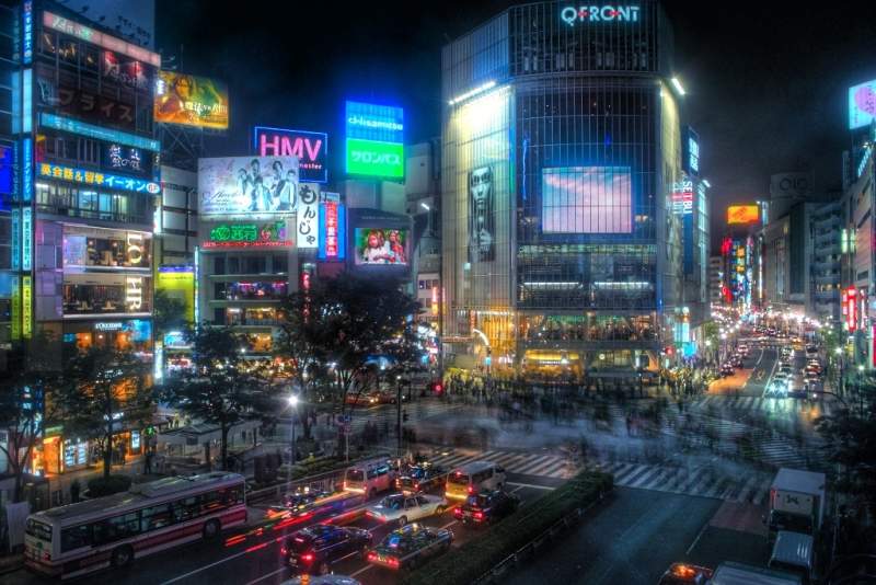 Shibuya night scramble crossing
